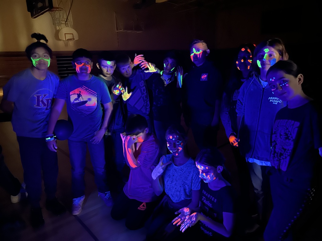 Glow party